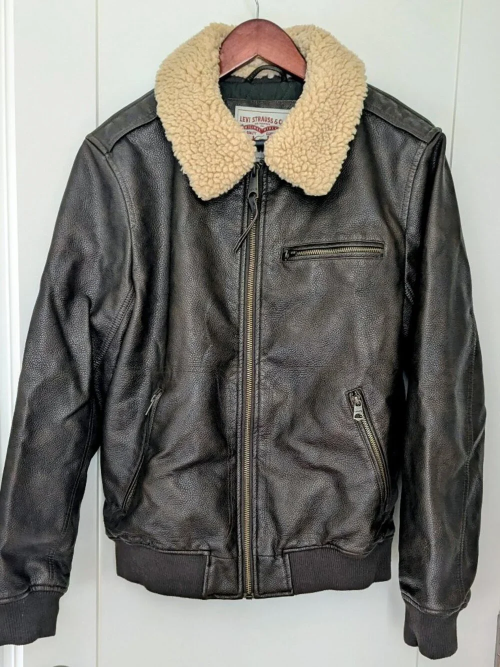 Vintage-Inspired Vegan Leather Aviator Bomber Jacket With Sherpa Collar